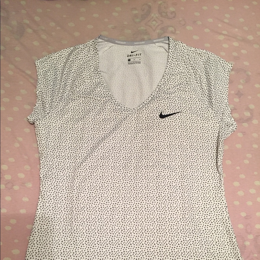 Nike work out shirt